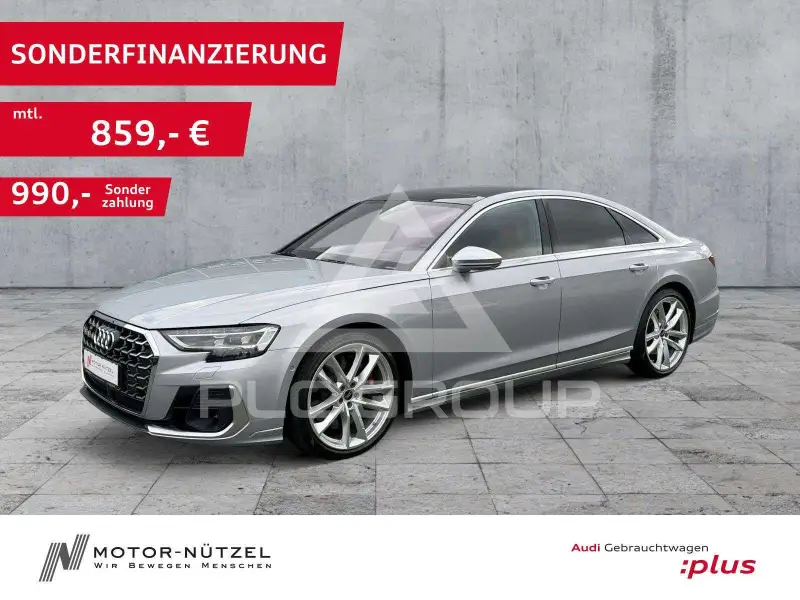 2022 Audi S8