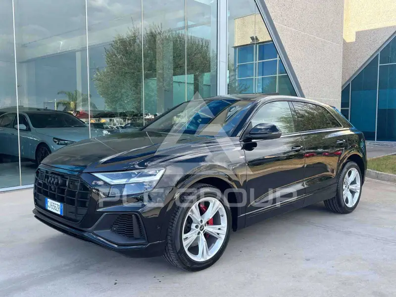 2022 Audi Q8