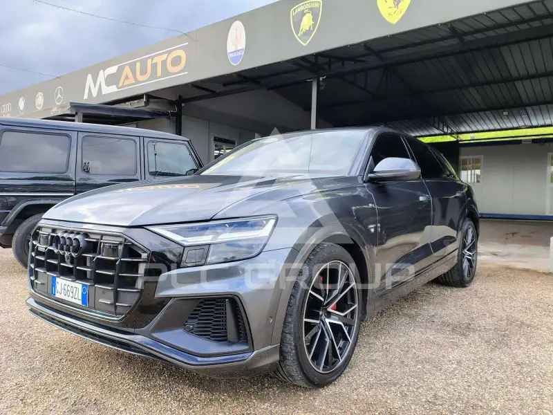 2022 Audi Q8