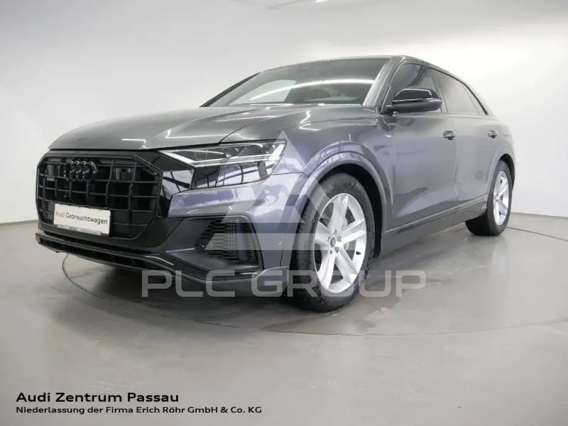 2022 Audi Q8