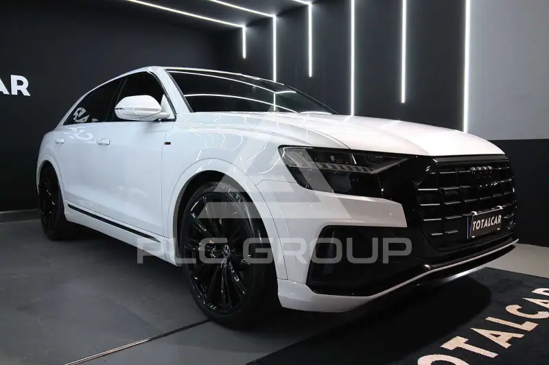 2022 Audi Q8