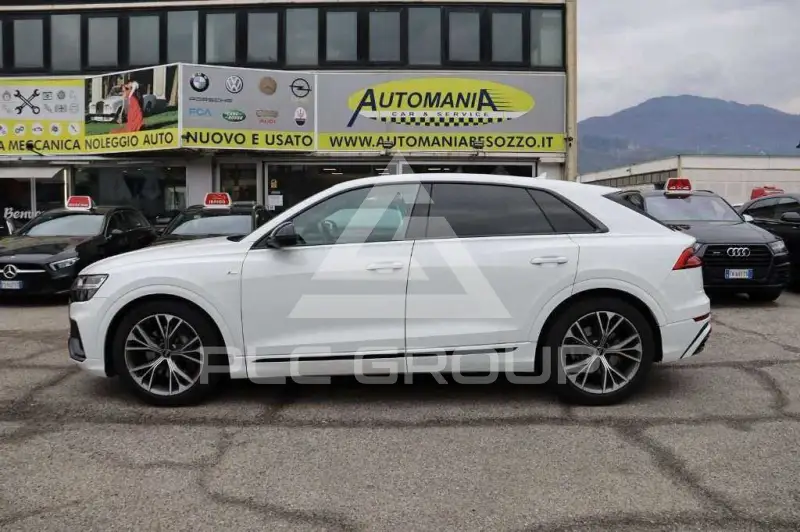 2022 Audi Q8