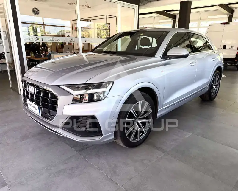 2022 Audi Q8