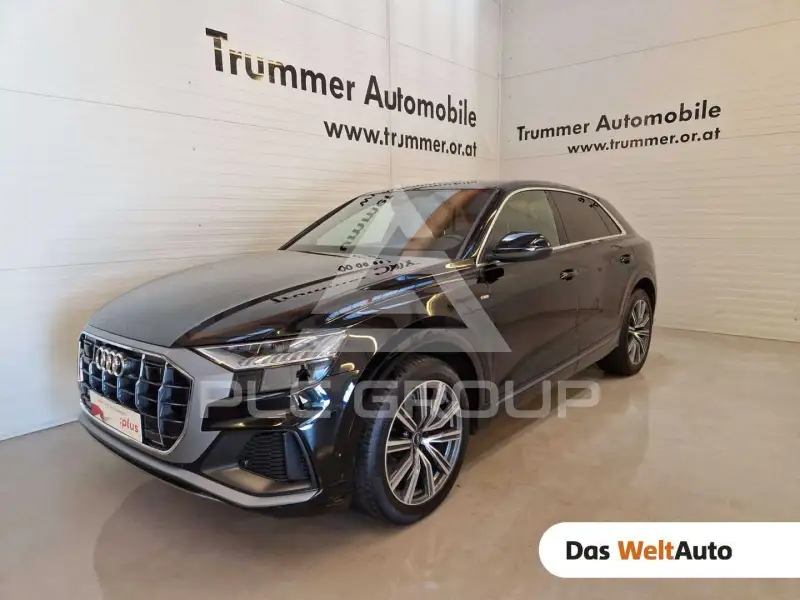 2022 Audi Q8