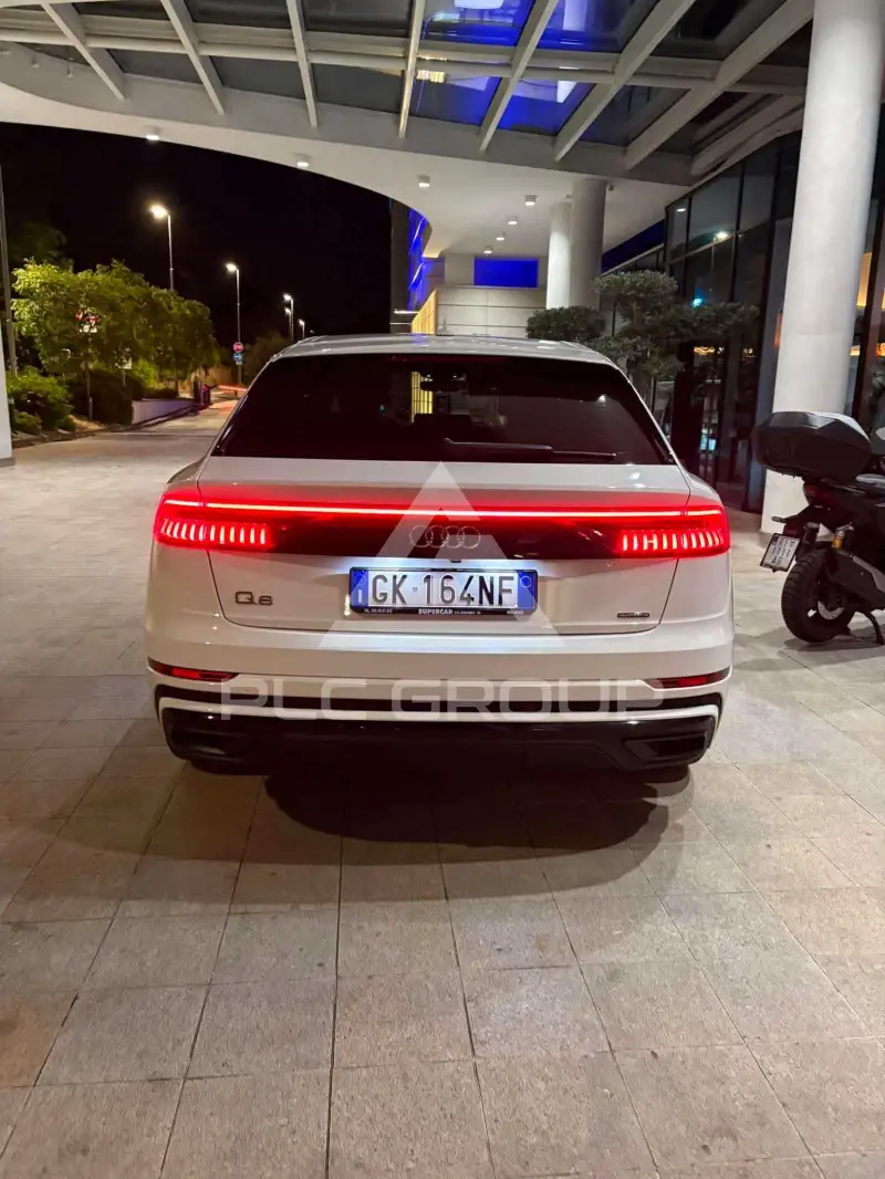 2022 Audi Q8