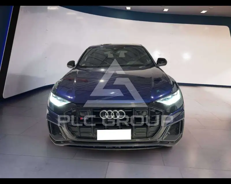 2022 Audi SQ8