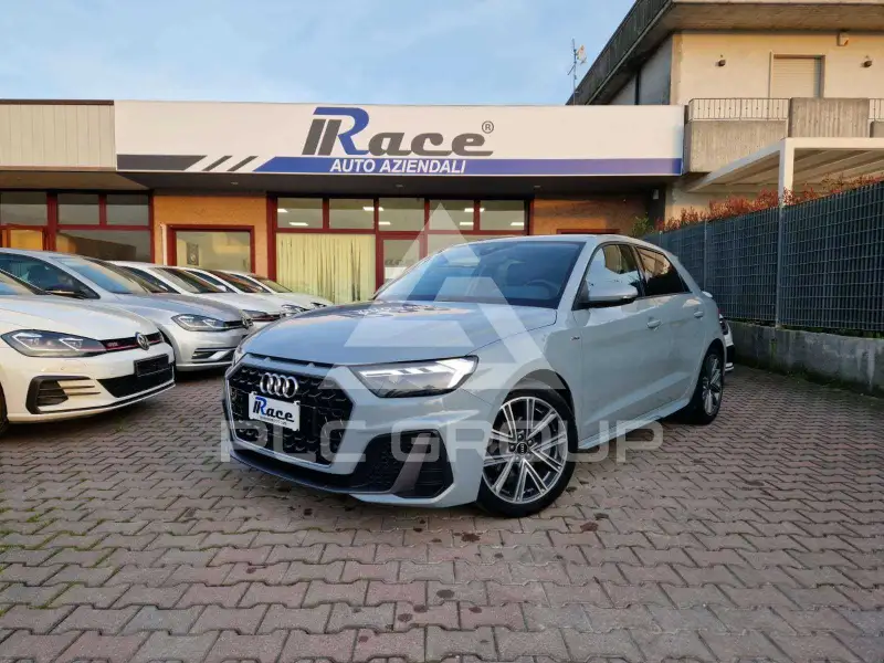 2022 Audi A1