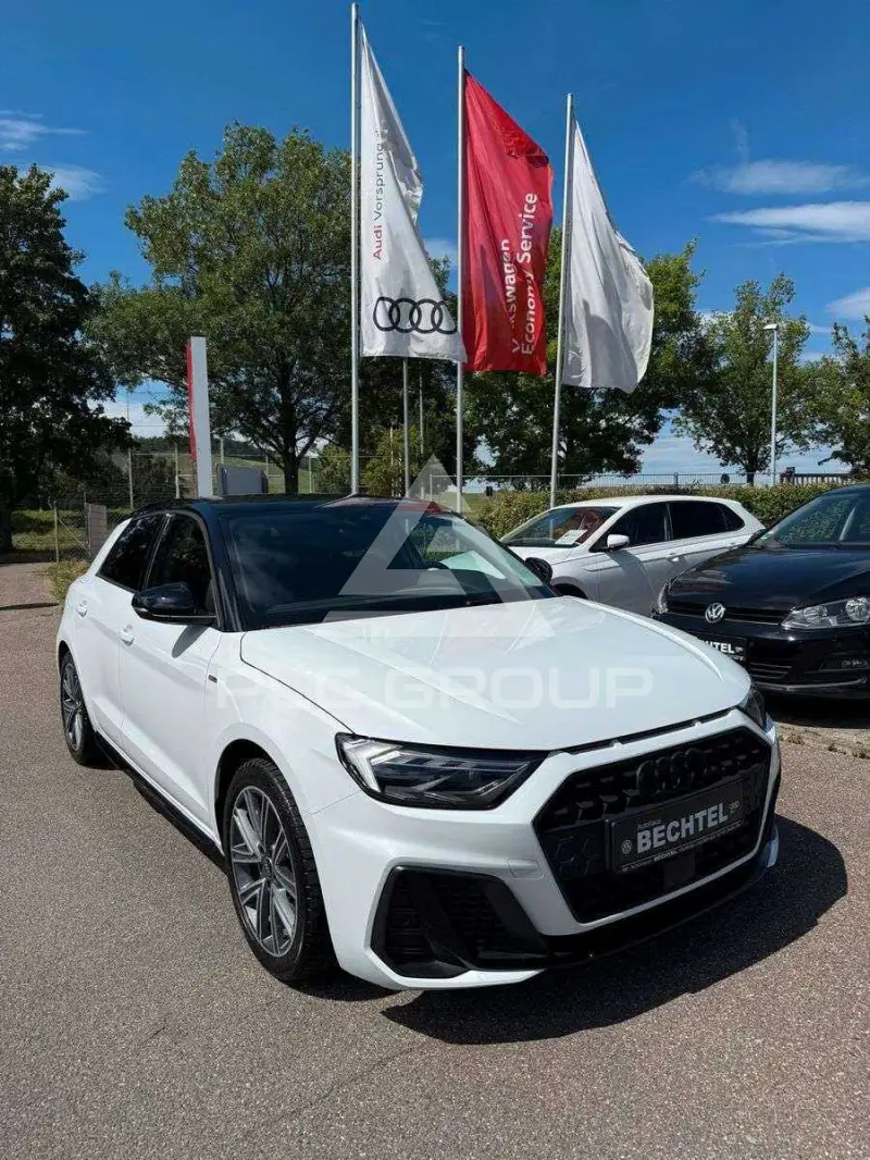 2022 Audi A1