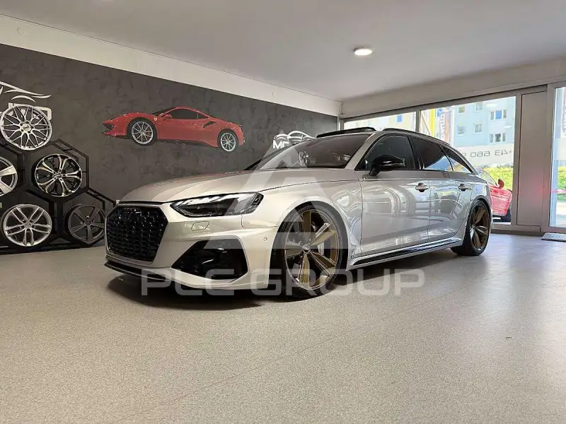 2022 Audi RS4