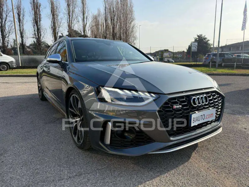 2022 Audi RS4
