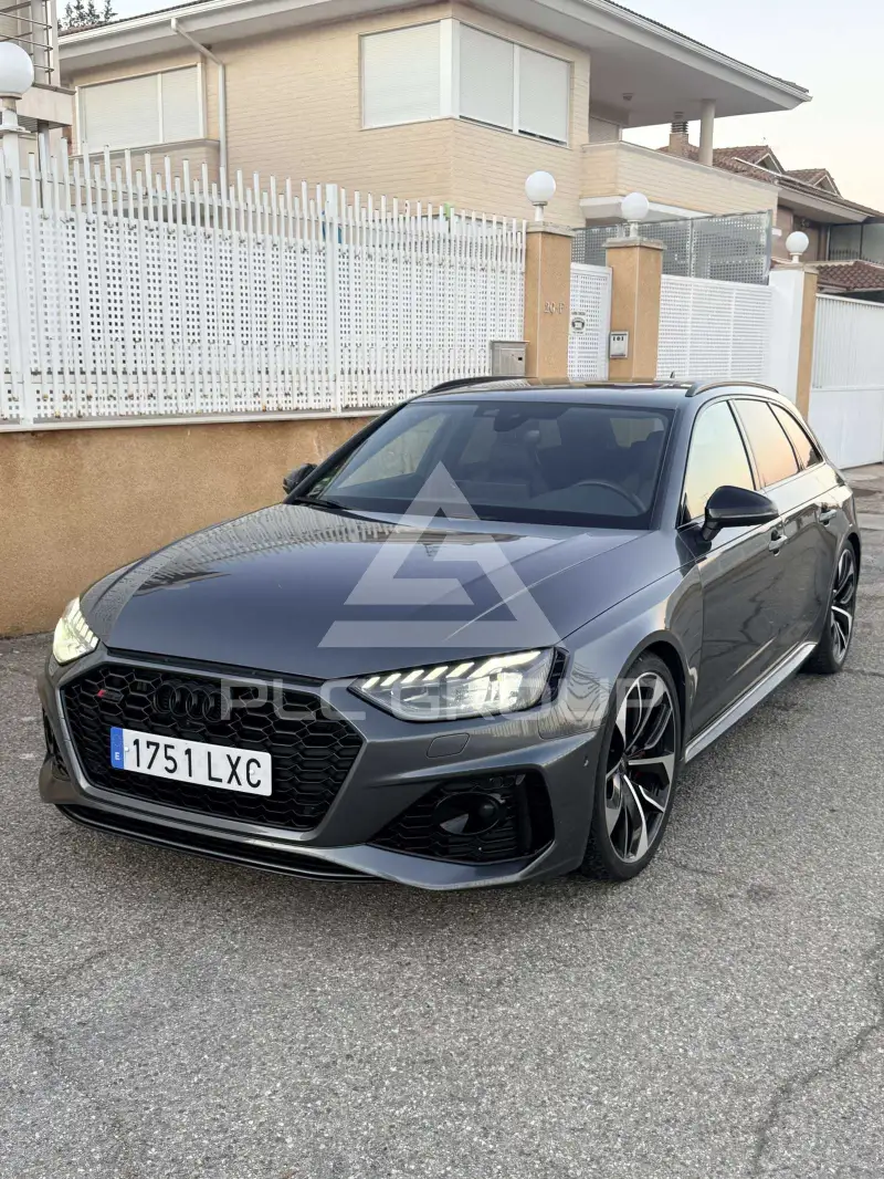 2022 Audi RS4