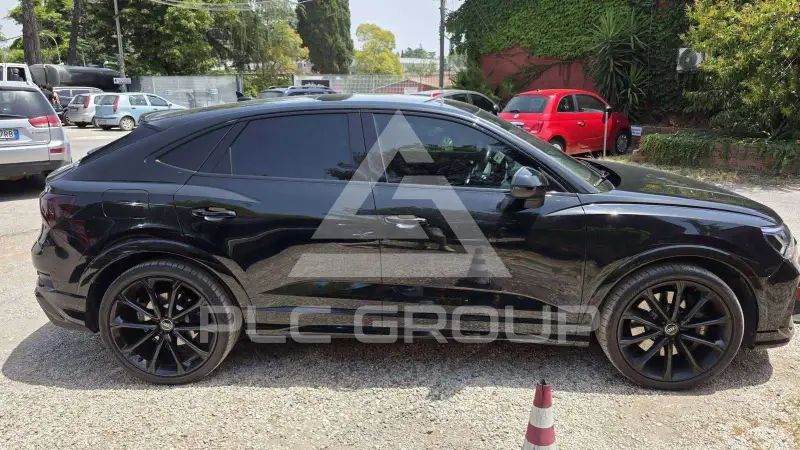 2022 Audi RSQ3