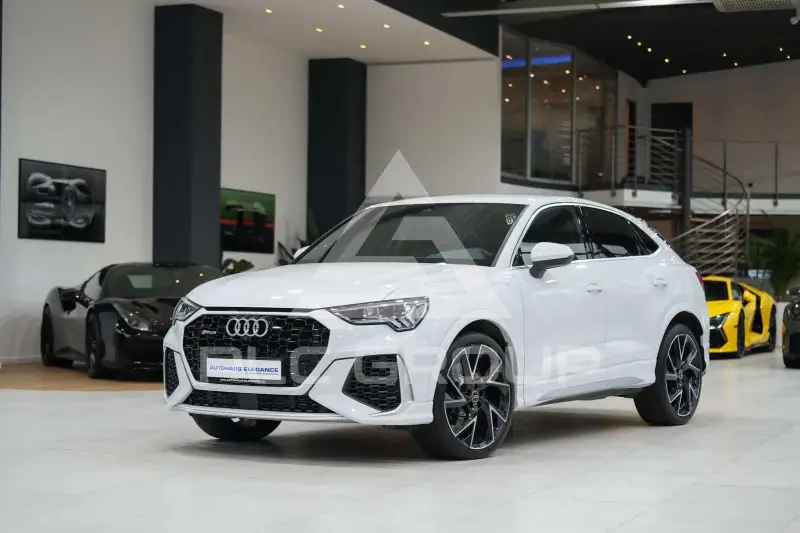 2022 Audi RSQ3