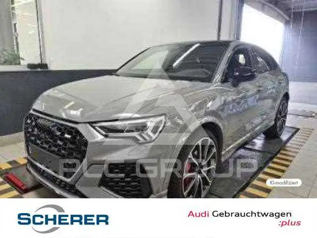 2022 Audi RSQ3