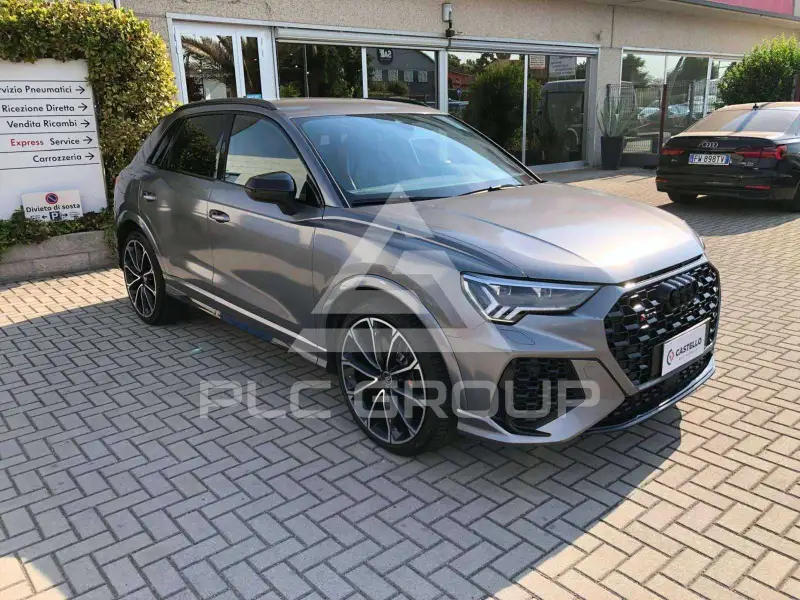 2022 Audi RSQ3