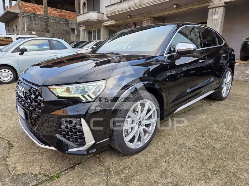 2022 Audi RSQ3