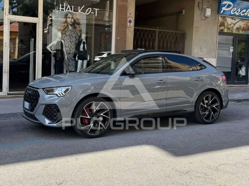 2022 Audi RSQ3