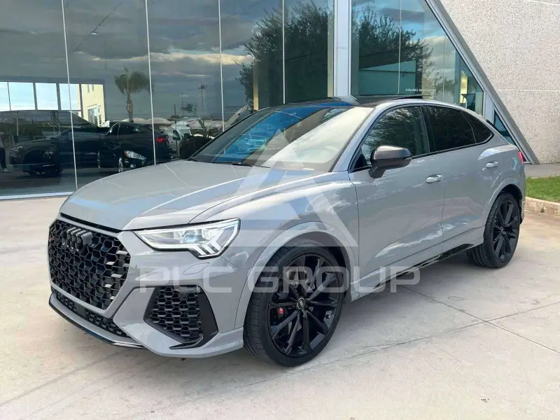 2022 Audi RSQ3