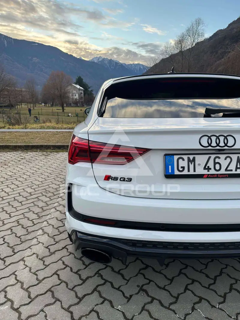 2022 Audi RSQ3