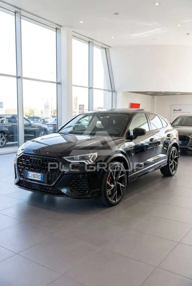 2022 Audi RSQ3