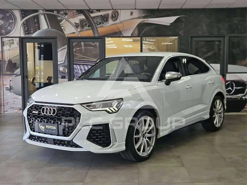 2022 Audi RSQ3