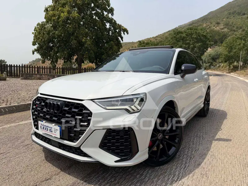 2022 Audi RSQ3