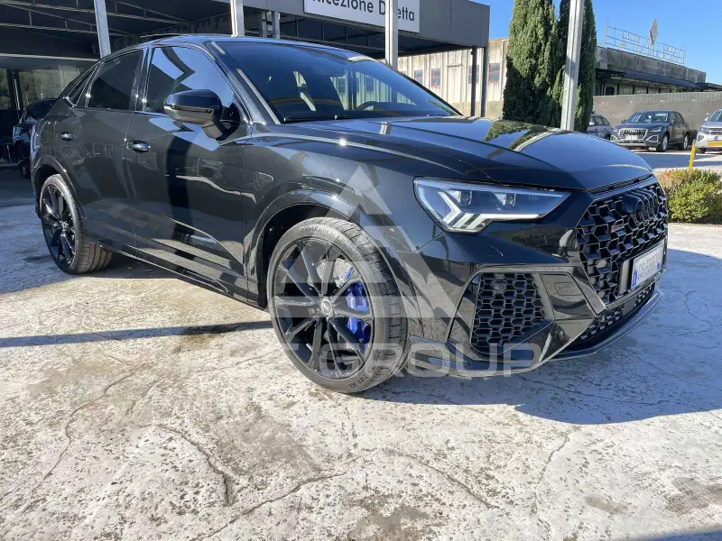 2022 Audi RSQ3