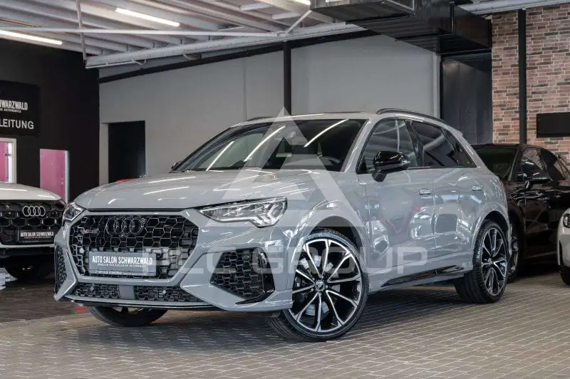 2022 Audi RSQ3