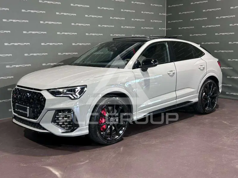2022 Audi RSQ3