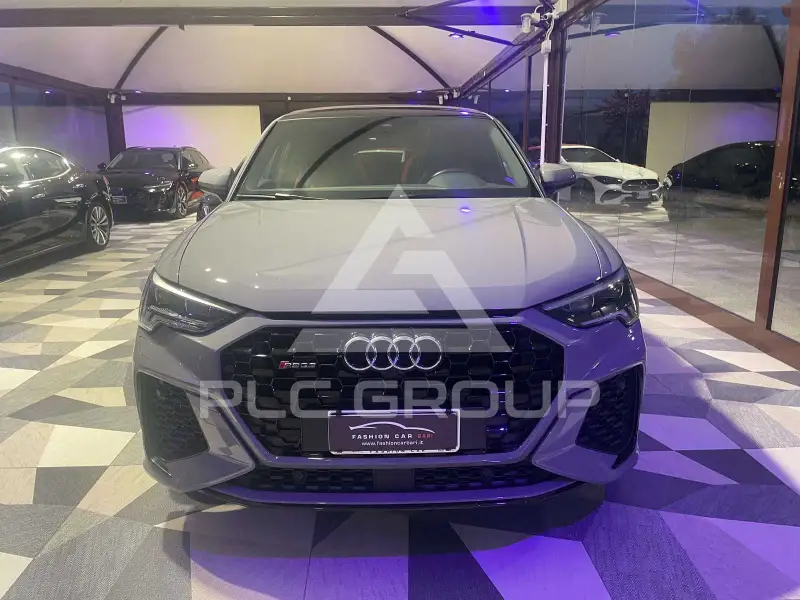 2022 Audi RSQ3