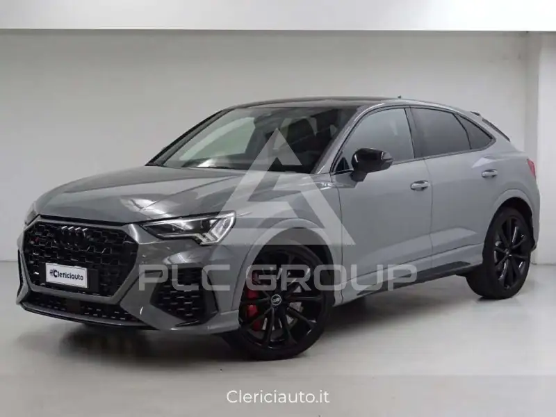 2022 Audi RSQ3