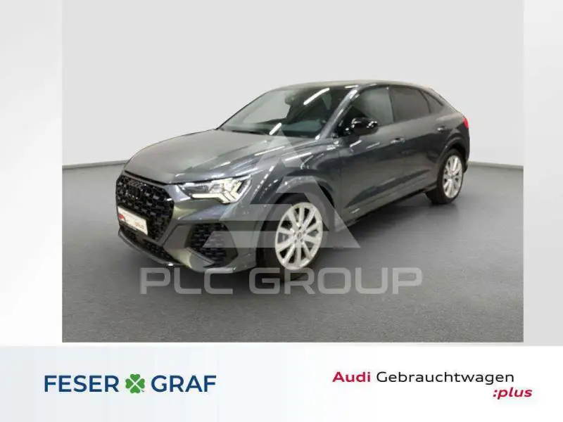2022 Audi RSQ3