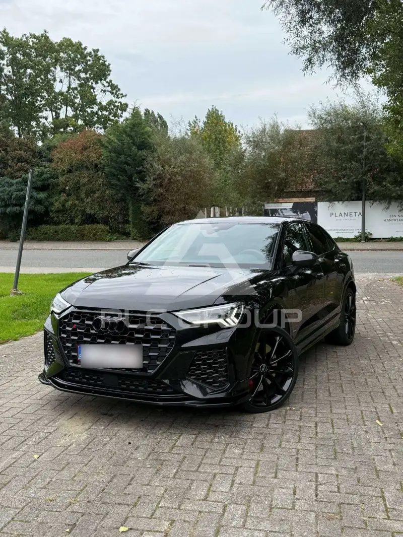 2022 Audi RSQ3
