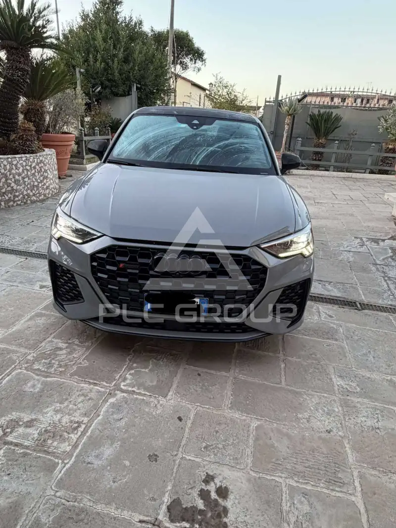 2023 Audi RSQ3