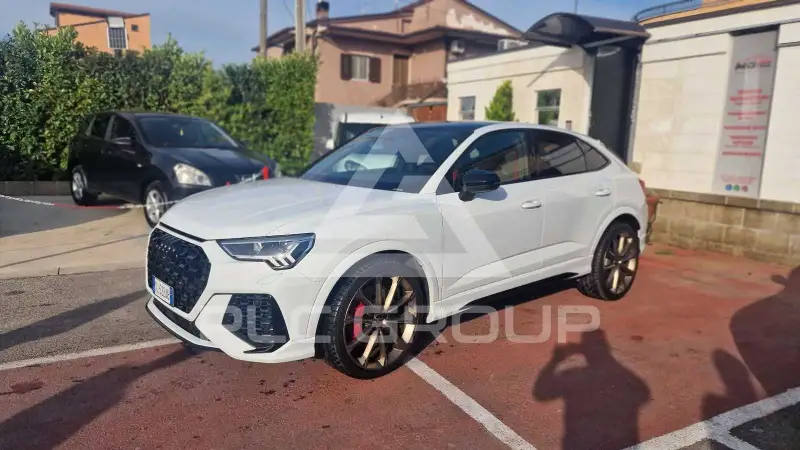 2022 Audi RSQ3