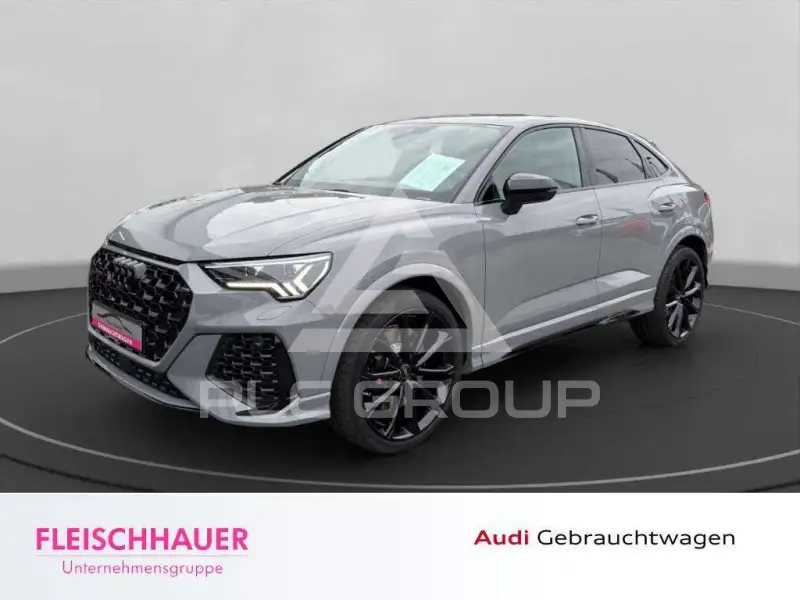 2022 Audi RSQ3