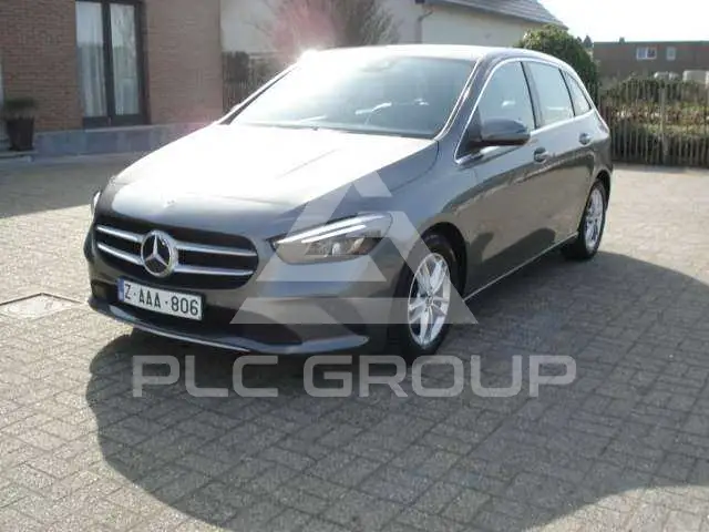 2022 Mercedes Benz B 200