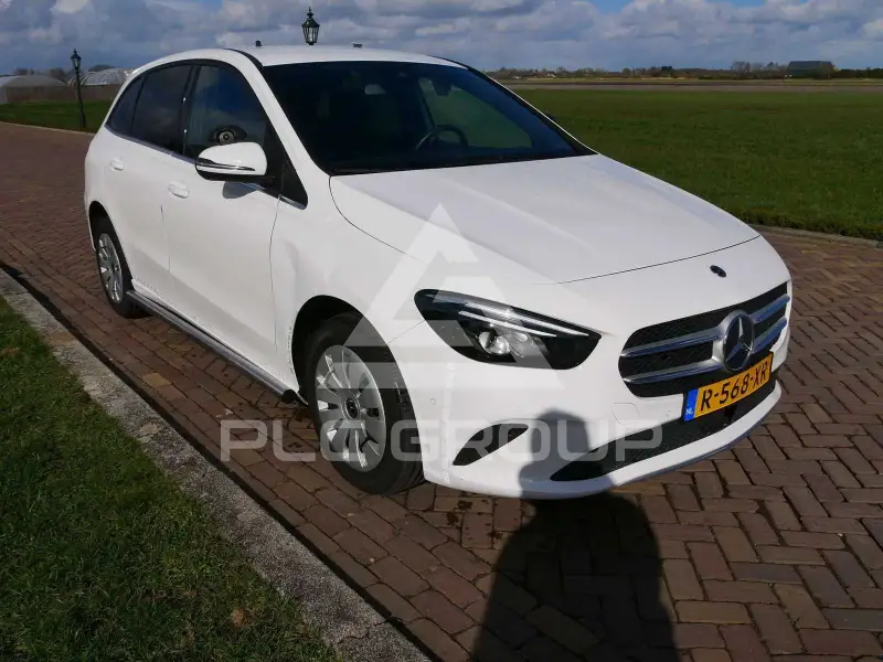 2022 Mercedes Benz B 200