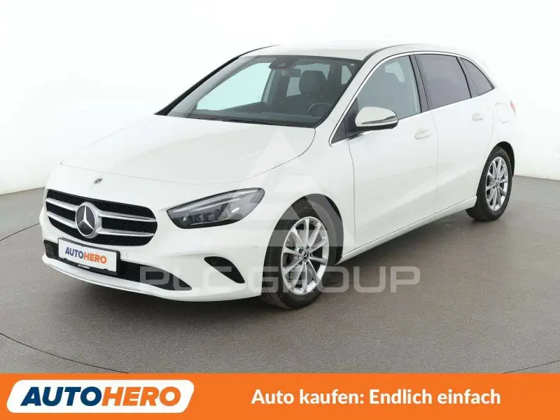 2022 Mercedes Benz B 200