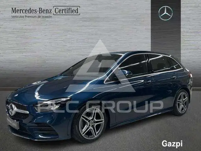 2022 Mercedes Benz B 200