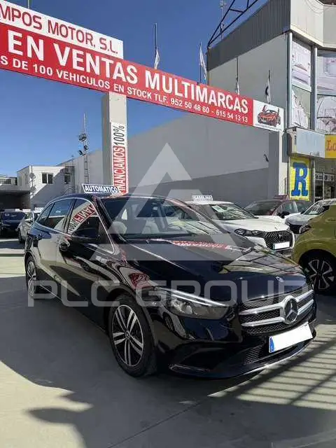 2022 Mercedes Benz B 200