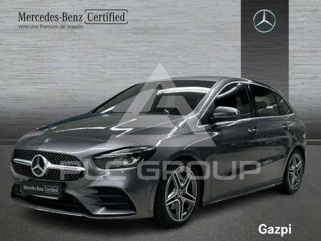 2022 Mercedes Benz B 200