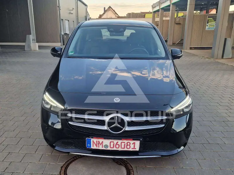 2022 Mercedes Benz B 200