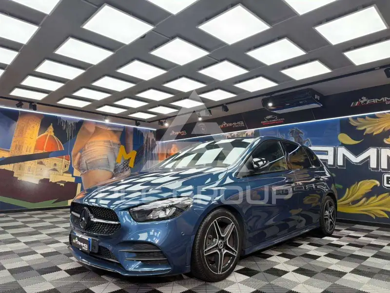 2022 Mercedes Benz B 200