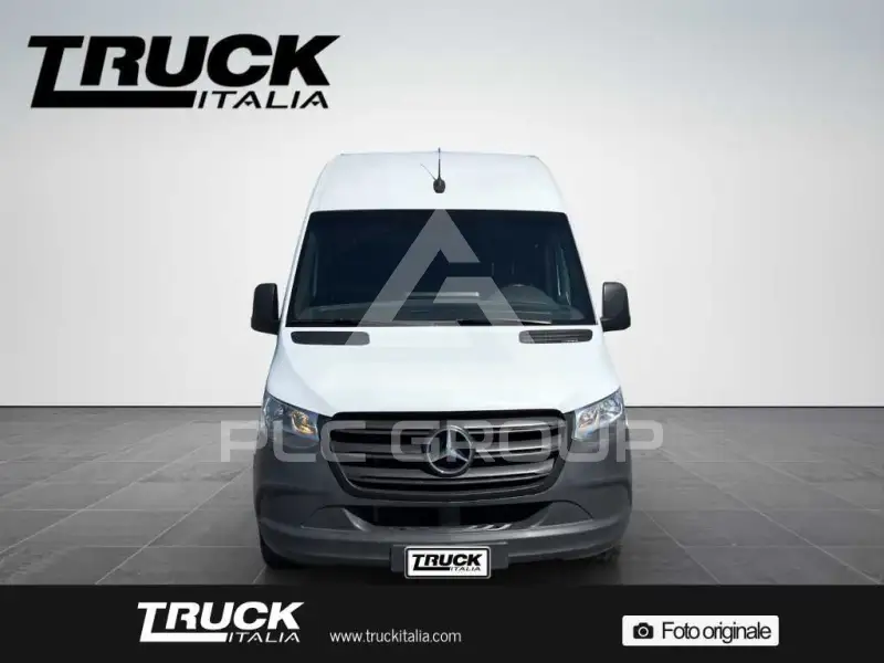 2022 Mercedes Benz Sprinter