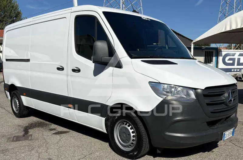 2022 Mercedes Benz Sprinter
