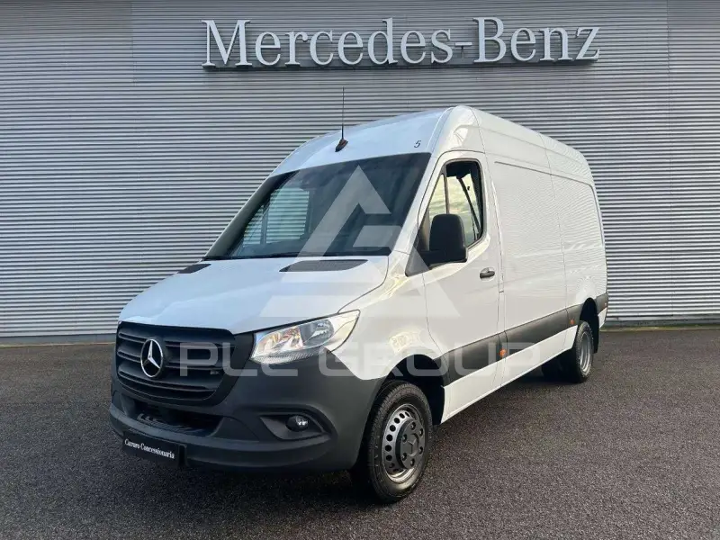 2022 Mercedes Benz Sprinter