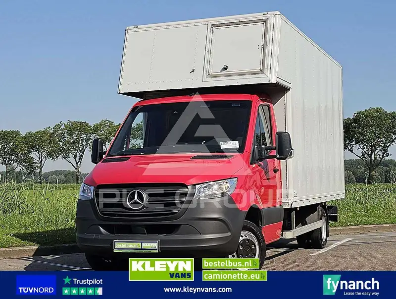 2022 Mercedes Benz Sprinter