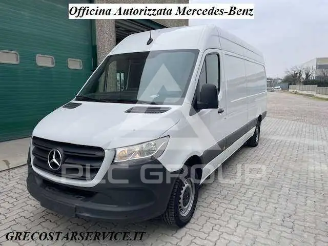 2022 Mercedes Benz Sprinter