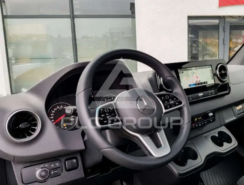 2022 Mercedes Benz Sprinter